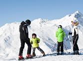 Vacanze sci in famiglia in Alto Adige nell'hotel sulla pista: Watles