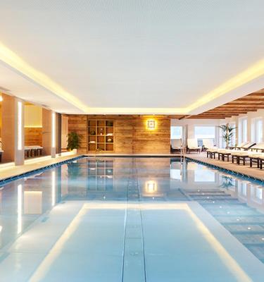 Indoor Pool im Wellnesshotel Vinschgau - Watles in Mals